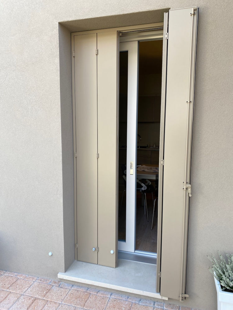 hqs_house_quality_solutions_one_fonte_treviso_serramenti_alluminio_serramenti_pvc_infissi_porte_interne