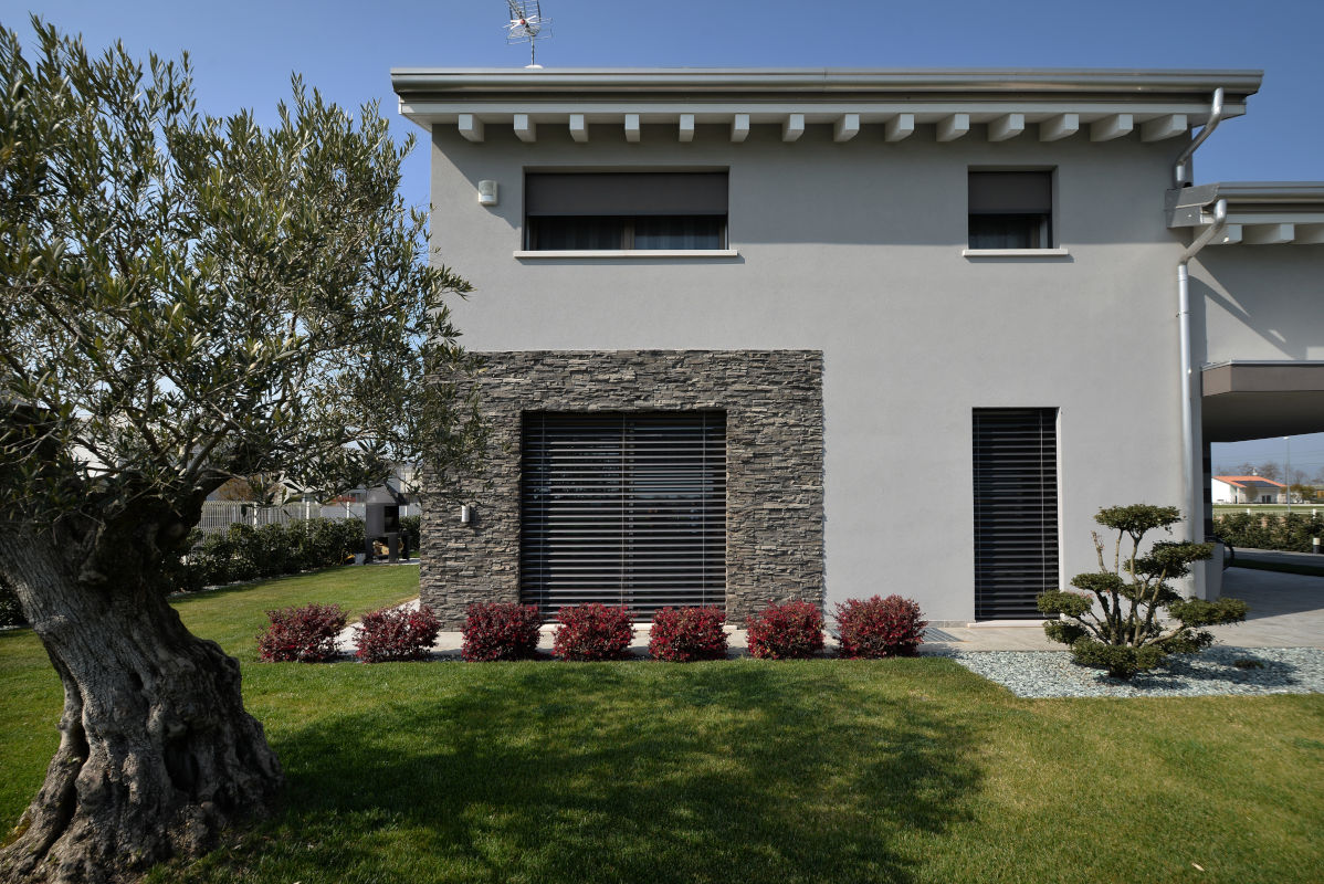 hqs_house_quality_solutions_one_fonte_treviso_serramenti_alluminio_serramenti_pvc_infissi_porte_interne